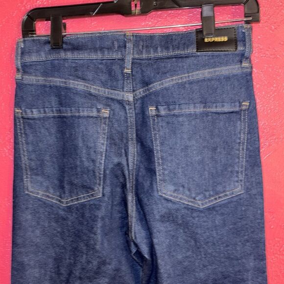 NWT Express 70’s mid rise Flare jeans. Sz 4. - Picture 4 of 11